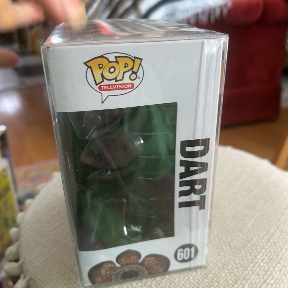 Funko Pop! Vinyl: Stranger Things - Demogorgon (Dart) #601 - Picture 2 of 8